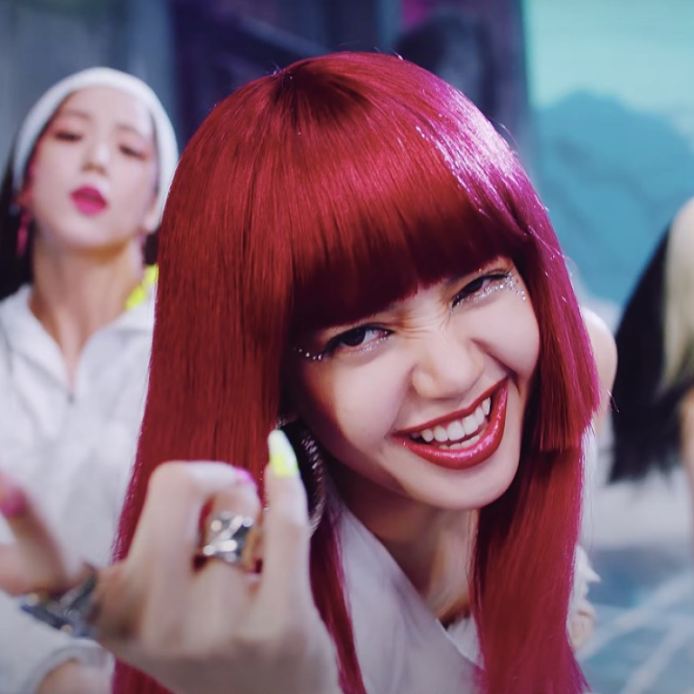 Blackpink’s Lisa sporting a “hime cut” in the MV for How You Like That. Photo: Buro MY