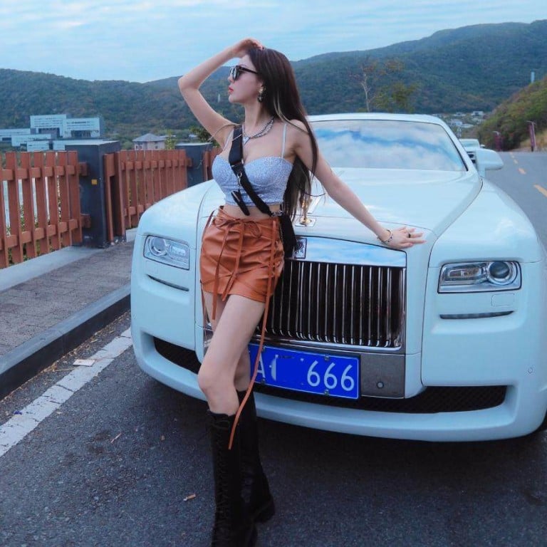 Guo Meimei in a typically showy social media post. Photo: Weibo