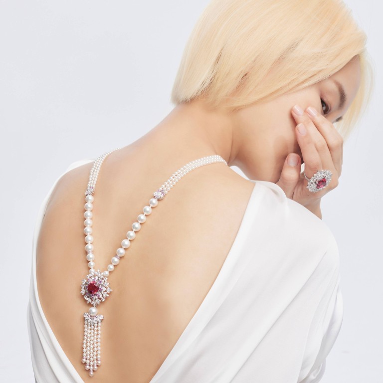 Chanel Plume de Chanel Pearl Diamond White Gold Earrings
