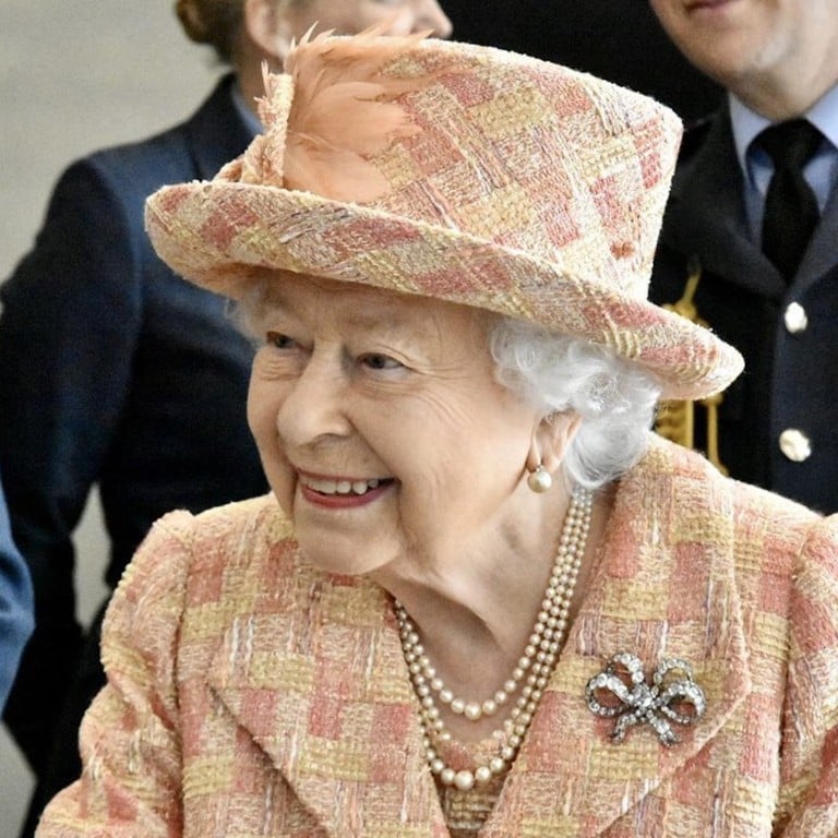 Queen Elizabeth: the original influencer? Photo: @theroyalfamily/Instagram
