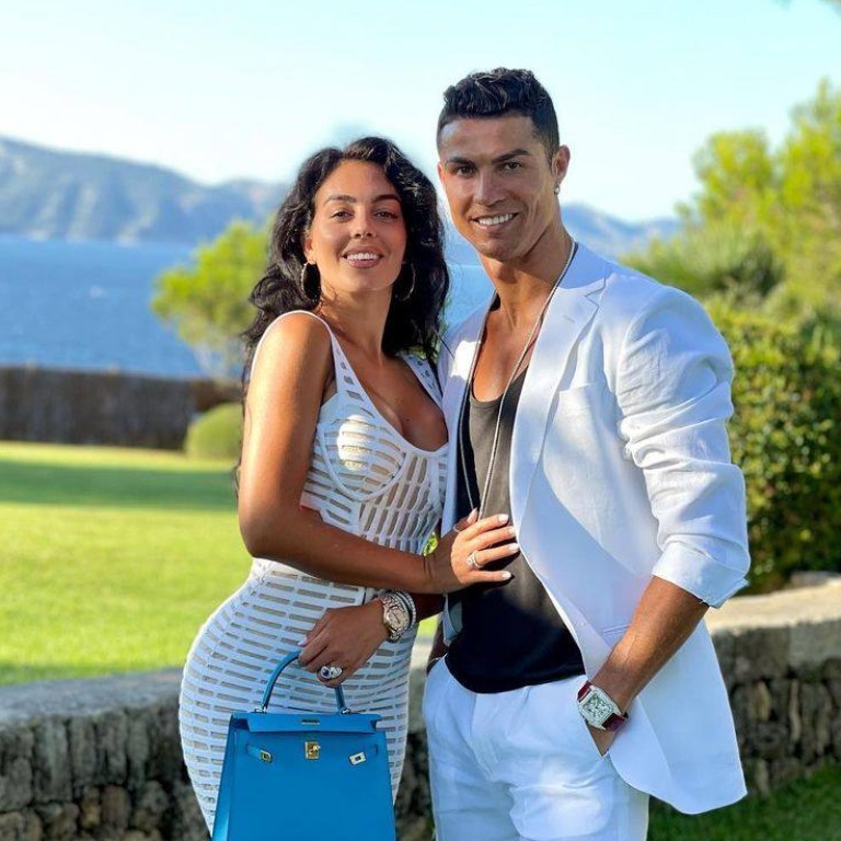 Meet Cristiano Ronaldos Girlfriend Georgina Rodriguez The Manchester United Star Met The
