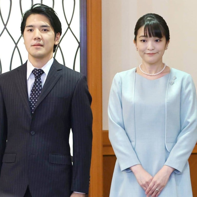 Japan’s Princess Mako gave up her royal status to marry her commoner boyfriend Kei Komuro, while Prince Philippos and Nina Flohr of Greece tied the knot in a lavish affair. Photos: Kyodo, EPA-EFE