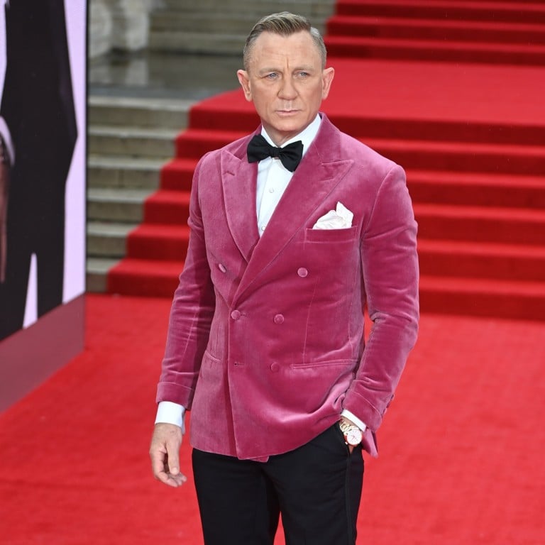 Daniel Craig bowed out of the iconic role of James Bond in style, sporting a bold, dashing look at the premiere of his final 007 film, No Time to Die, at the Royal Albert Hall in London in September 2021. Photo: EPA-EFE