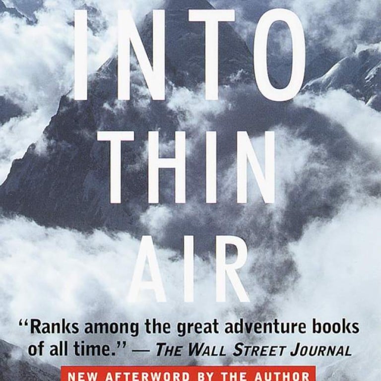 洋書 Mass Market Paperback, Into Thin Air: A Personal Account of the Mt. Everest Disaster