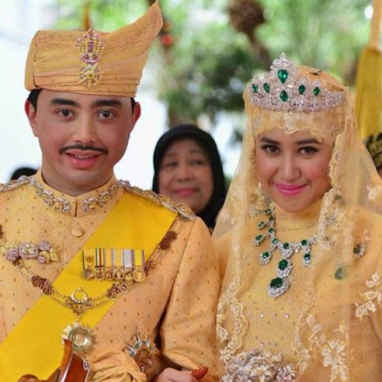 Take a look at some of Brunei’s extravagant recent royal weddings! Photos: @fyeahBC, @yellowpartynews/Twitter