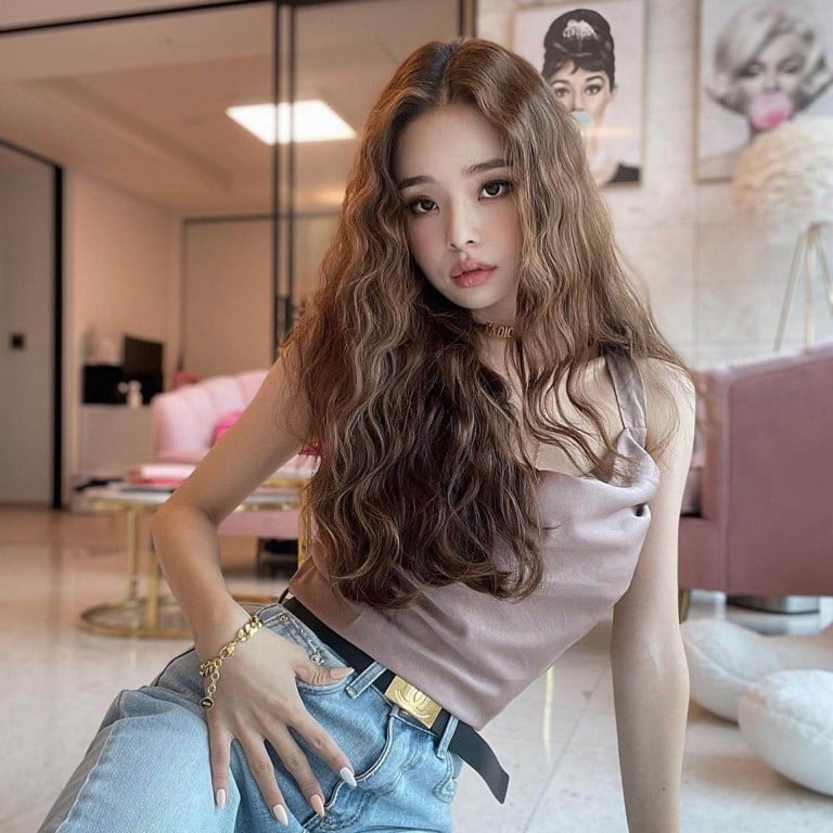 One moment, Song Ji-a was a rising star, but buying the wrong sort of ‘luxury’ goods has landed her in a whole lot of trouble. Photo: @dear.zia/Instagram