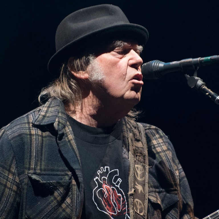 Bruce Springsteen guitarist Nils Lofgren joins Neil Young, Joni Mitchell in  removing music from Spotify