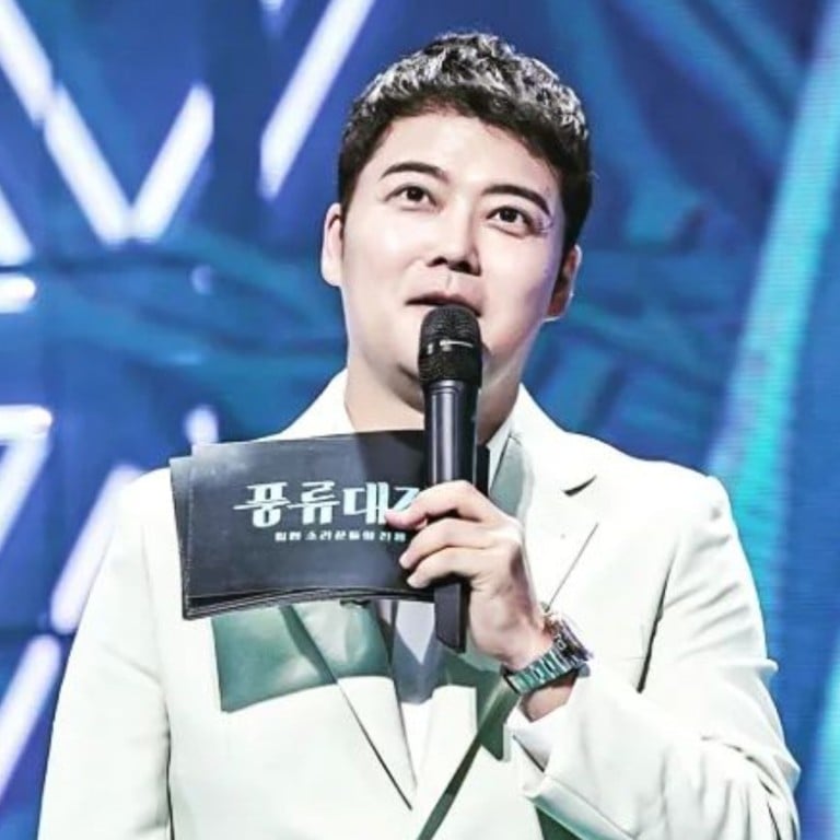 Musical actress Ock Joo-hyun (pictured with the Wicked cast) and presenter Jeon Hyun-moo are just two Korean stars who tested positive for Covid-19 recently. Photos: @o._.julia, @junhyunmoo/Instagram