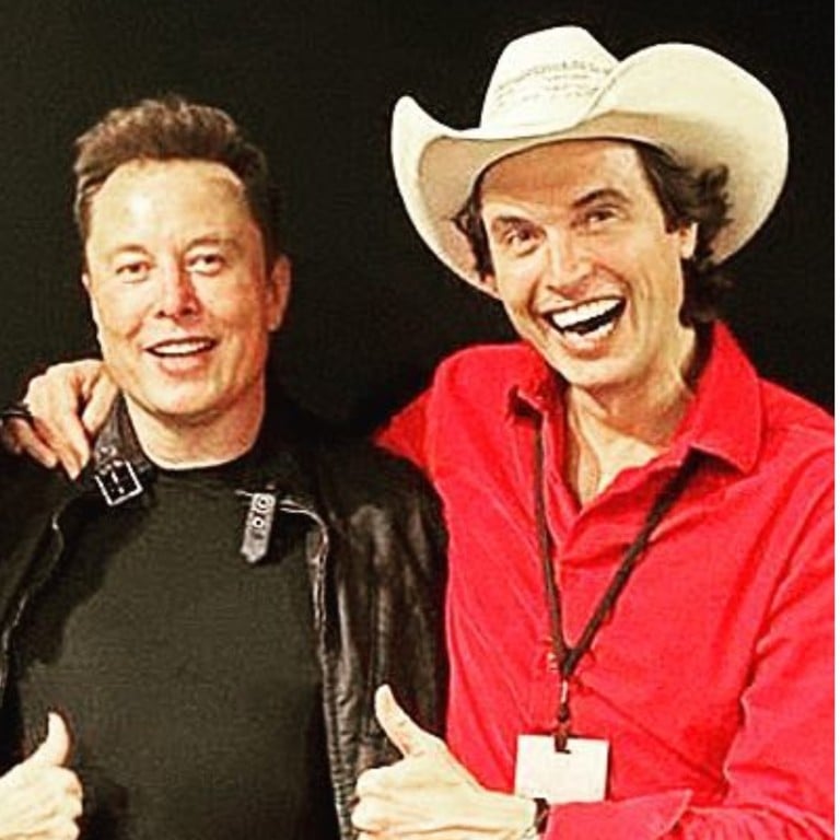 Elon Musk and his brother couldn’t be more different ... here’s everything you need to know about Kimbal. Photo: Instagram/@mayemusk