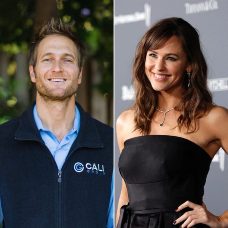 Even Jennifer Garner’s friends agree that boyfriend John Miller is great for her. Photos: CaliGroup, @jennifer.garner/Instagram