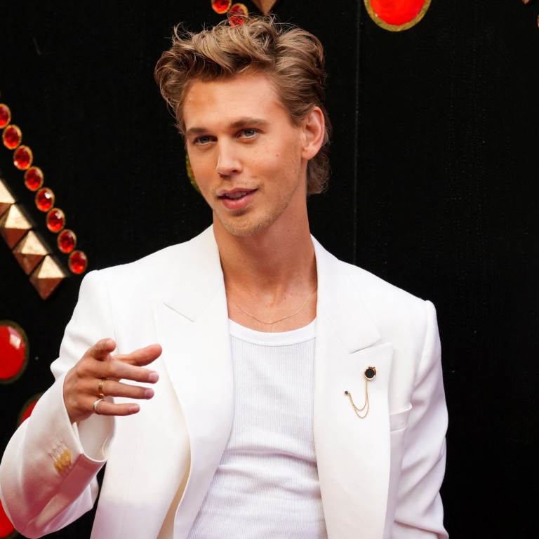 Austin Butler poses as he arrives at the London screening of Elvis in London, Britain, on May 31. Photo: Reuters
