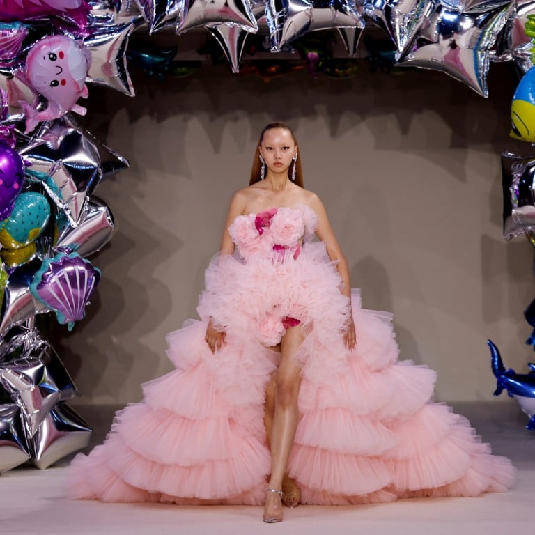 A model presents a creation by designer Giambattista Valli as part of his haute couture autumn/winter 2022-2023 collection show and to celebrate his 10th year anniversary in haute couture, in Paris, France, on July 4. Photo: Reuters