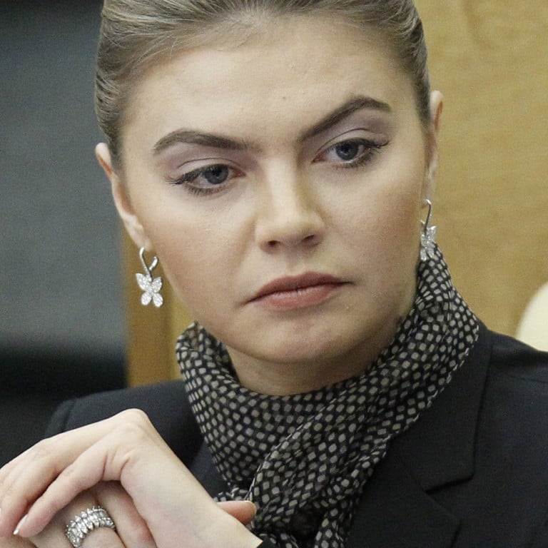 Vladimir Putin’s Rumoured Girlfriend Alina Kabaeva Hit With US ...