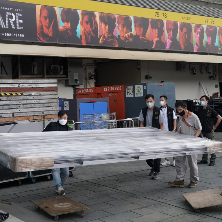 Mirror concert accident Hong Kong police interview dancer injured