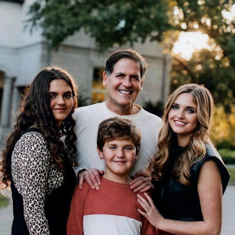 Shark Tank billionaire Mark Cuban with his kids, Alexis, Jake and Alyssa. Photo: @alexiscuban/Instagram