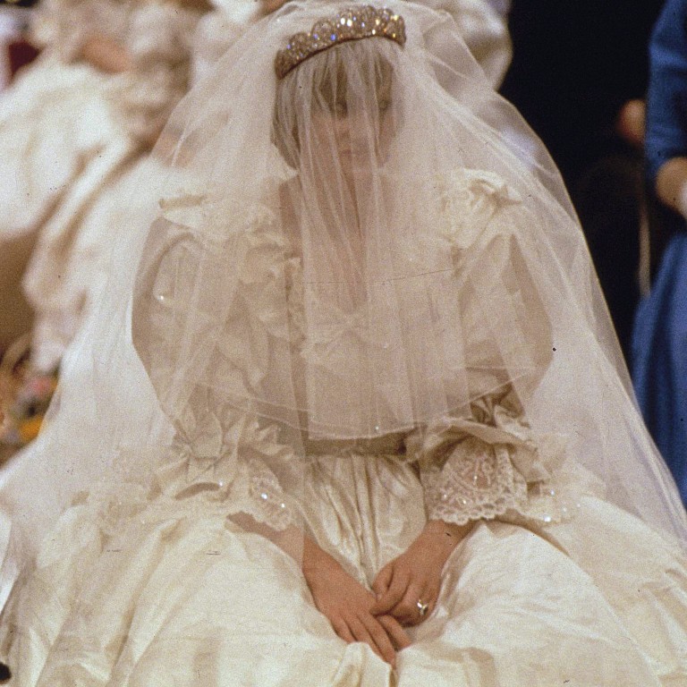 Princess diana wedding dress cheap designer