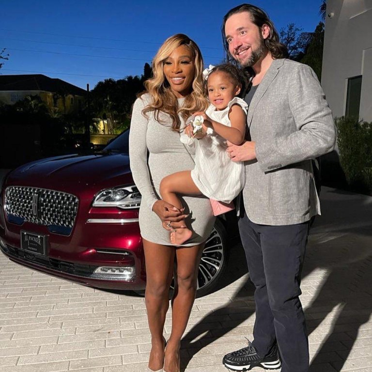 Inside Serena Williams and Alexis Ohanian's whopping net worth – how the  tennis legend and Reddit co-founder make and splash their US$330 million  fortune on mansions, dates and their daughter