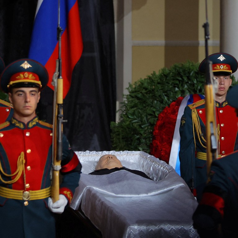 Russians Say Farewell To Mikhail Gorbachev Soviet Union s Final Leader 
