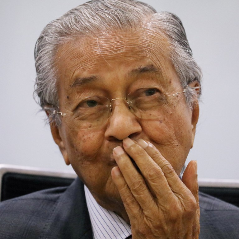 Coronavirus: Malaysia Ex-PM Mahathir Mohamad, 97, Discharged From ...