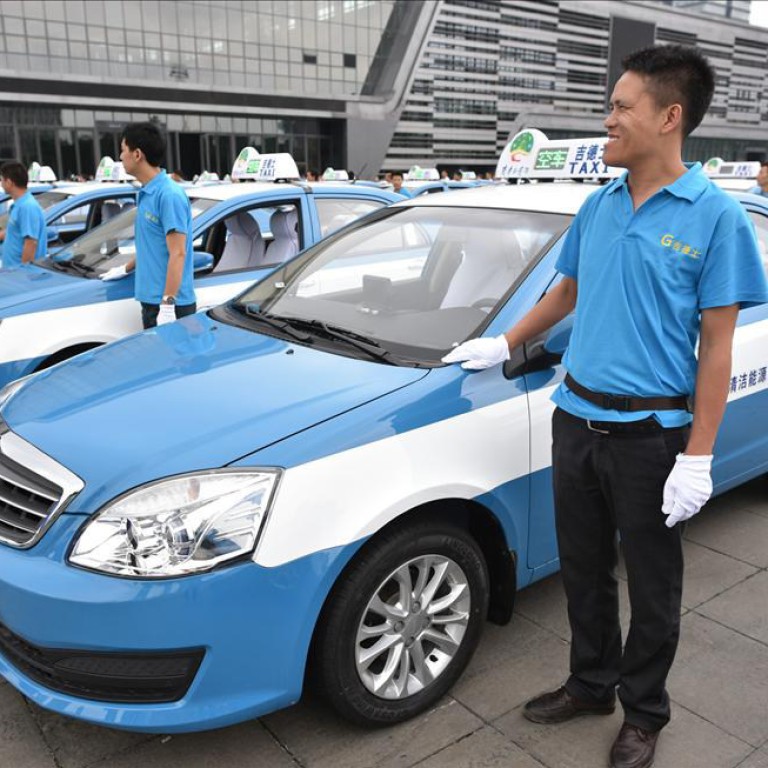 Beijing to accelerate deployment of methanol vehicles under carbon ...