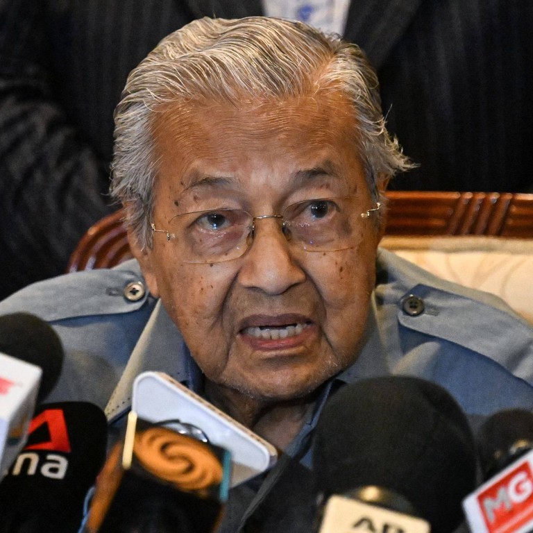 Malaysia’s Mahathir Mohamad, 97, To Contest Election To ‘save Country ...