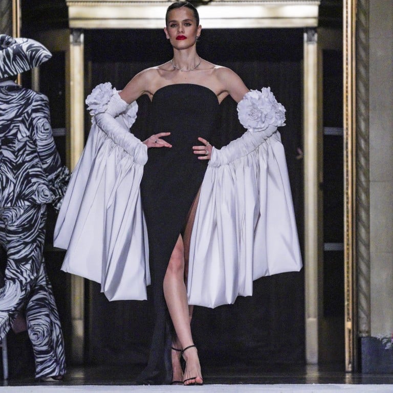 New York Fashion Week 2023: Christian Siriano's rosy runway inspired by old Hollywood icon Audrey Hepburn ignited florals and Barbiecore, with Lindsay Lohan, Julia Stiles and Quinta Brunson in tow | South New York Fashion Week 2023: Christian Siriano's rosy runway inspired by old Hollywood icon Audrey Hepburn ignited florals and Barbiecore, with Lindsay Lohan, Julia Stiles and Quinta Brunson in tow | South