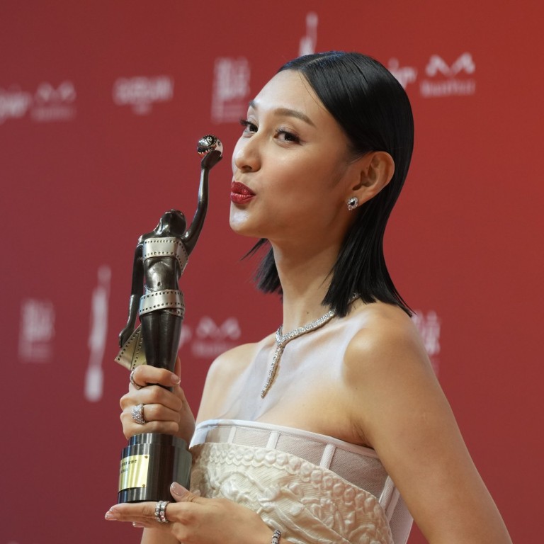 Chinese Supermodel Liu Wen's Tiny Waist Is What Everyone In China Is  Talking About Now - TODAY