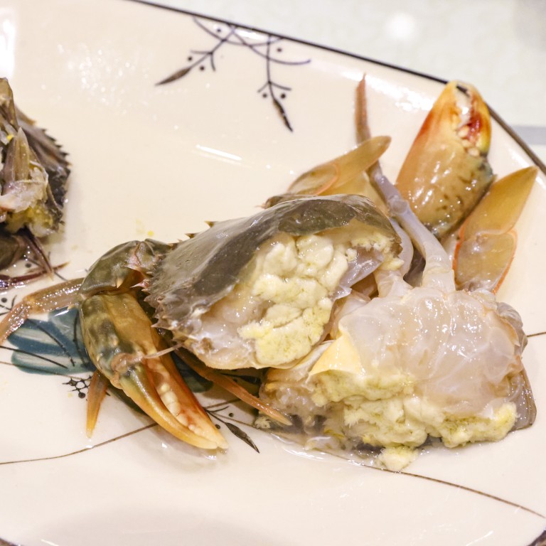 How the second generation owner of a spicy crab restaurant turned to