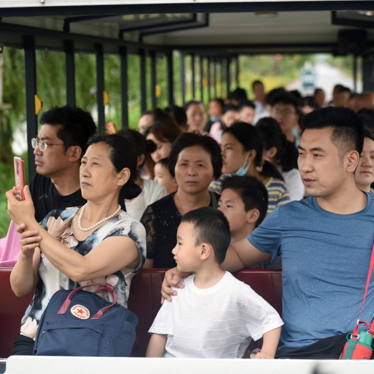 Thanks To Family And Friends, Chinese Are The Happiest People In The ...