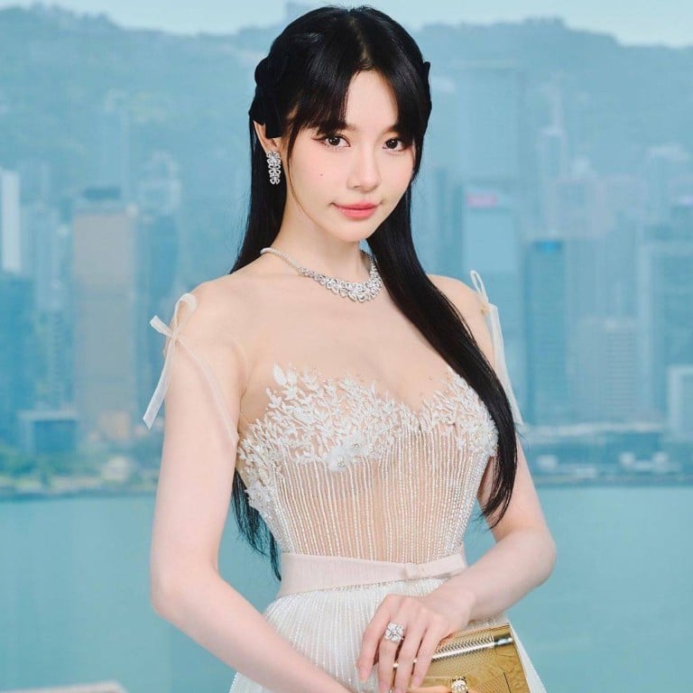 Hong Kong-based actress Lin Min-chen looks glamorous wearing Bulgari jewellery. Photo: @minchen333/Instagram