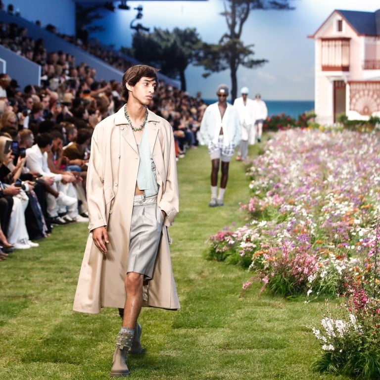 Louis Vuitton SS 2023 Campaign with Hoyeon Jung and Cast — Anne of