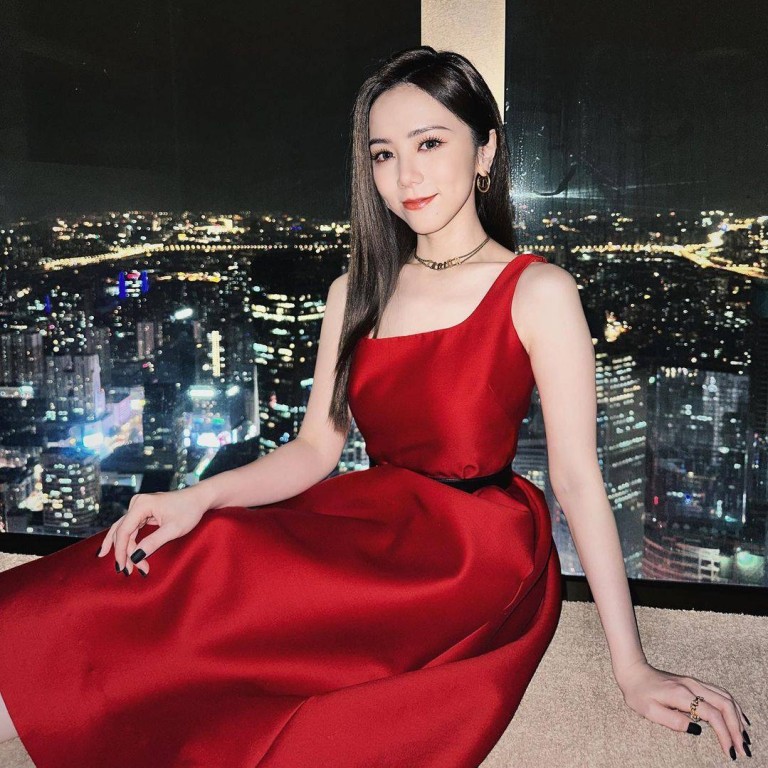 Hong kong gem deals