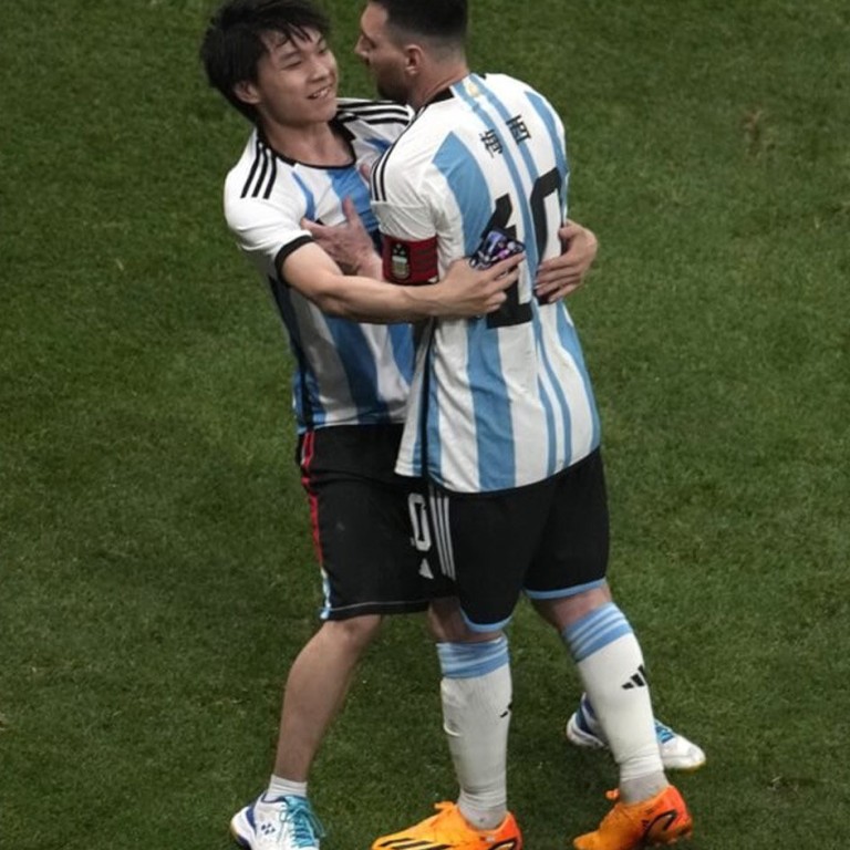 Messi Mania In Bejing! - Rediff.com