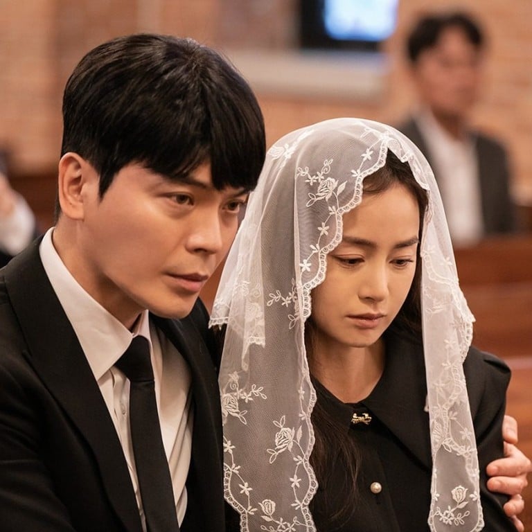 Prime K-drama Lies Hidden in My Garden: Kim Tae-hee, Lim Ji-yeon dig  into brooding psychological mystery