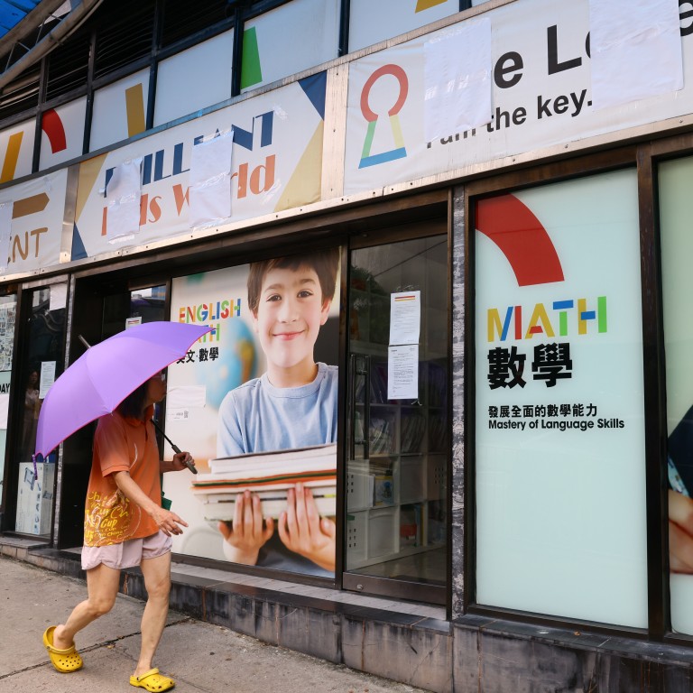 Hundreds Of Hong Kong Parents Demand Money Back After Tutoring Group hundreds-of-hong-kong-parents-demand-money-back-after-tutoring-group