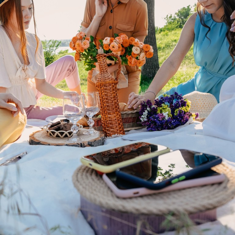 Sometimes the best way to truly reset while on holiday is to digitally detox, taking a break from your phone, laptop or tablet. Photo: Shutterstock