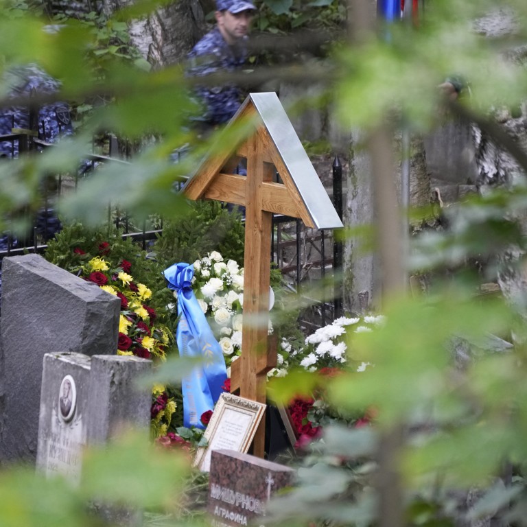 Wagner chief Yevgeny Prigozhin buried in private funeral in St ...