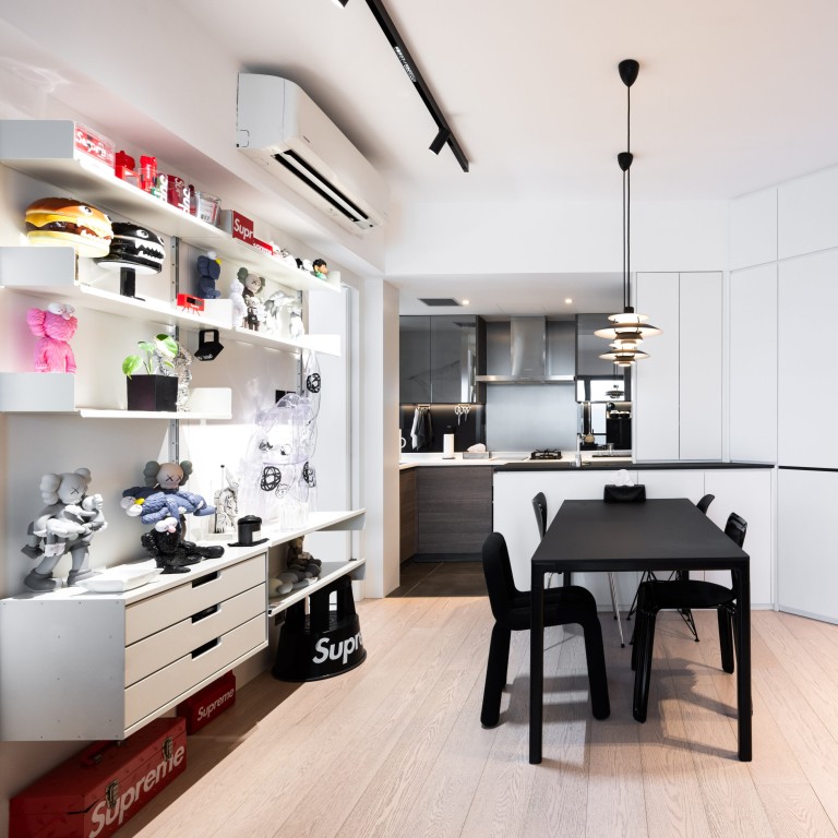 Stunning High-Rise Apartment Building Fine Dining Options image