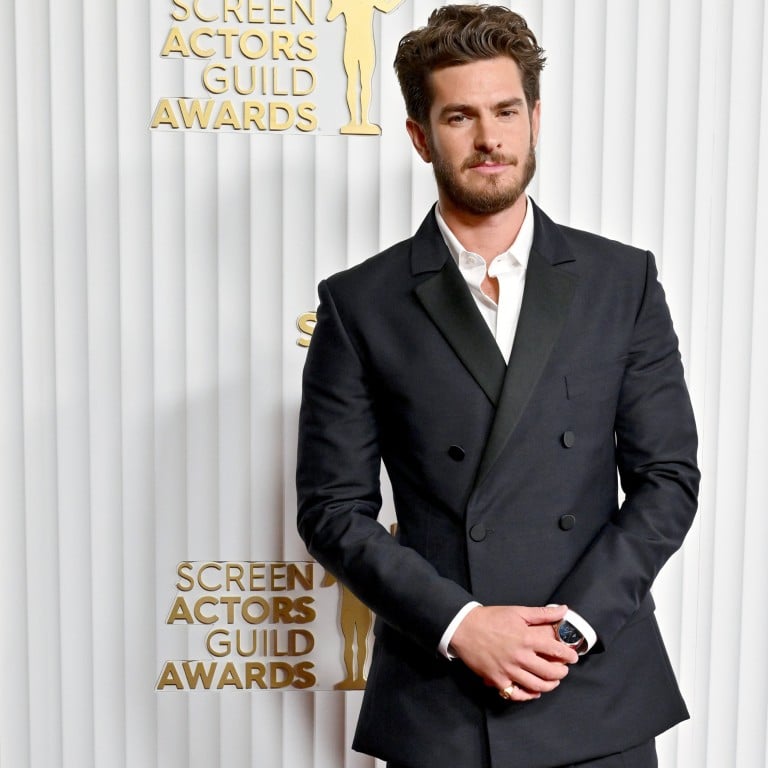 Andrew Garfield is one of many leading men, like Jacob Elordi and Austin Butler, seen at prestigious award nights and premieres wearing a double-breasted suit as the style makes a comeback. Photo: Bauer-Griffin/FilmMagic