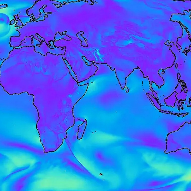 Google claims it is beating Huawei in global weather prediction with AI ...