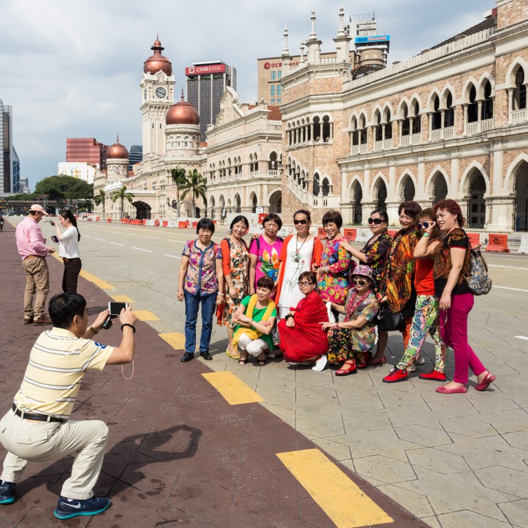 Malaysia Scraps Visa Requirements For Travellers From China India malaysia-scraps-visa-requirements-for-travellers-from-china-india