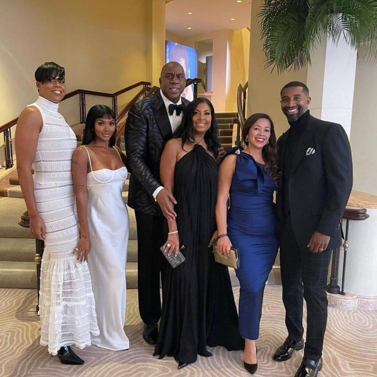 Billionaire ex-NBA star Magic Johnson with his wife Cookie and their children. Photo: @johnsonboywonder81/Instagram