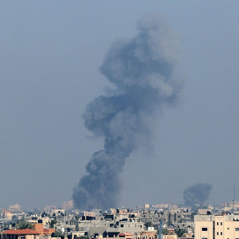 Israel Bombards Southern Gaza As Residents Fear New Ground Offensive ...