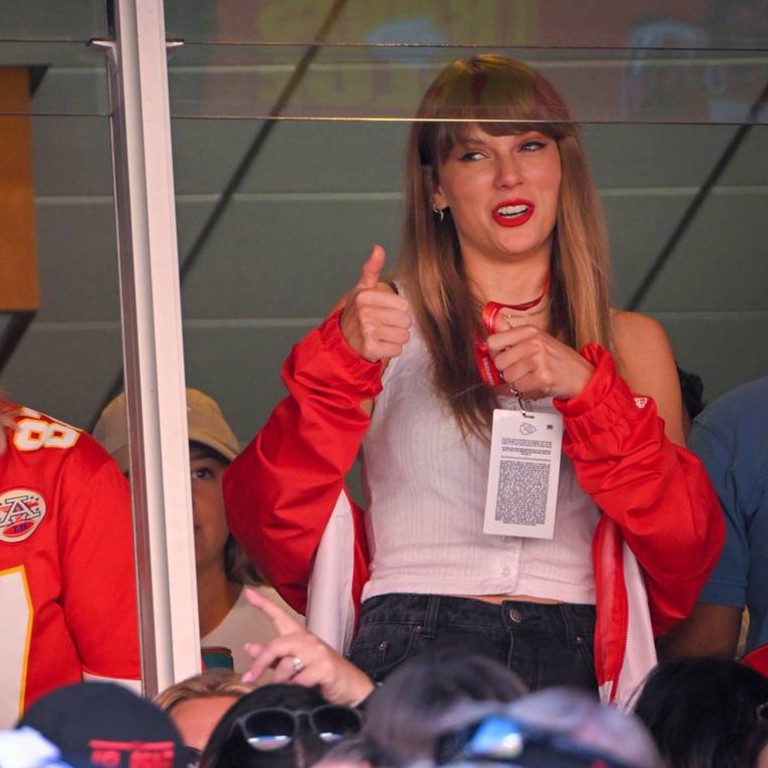 Donna Kelce (left), mother of the Kansas City Chiefs tight end Travis Kelce, watched the game with pop superstar Taylor Swift (right) in September 2023. Photo: Kansas City Star/TNS