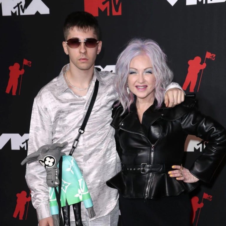 Declyn ‘Dex’ Lauper and his mum Cyndi Lauper. Photo: @cyndilauper/Instagram