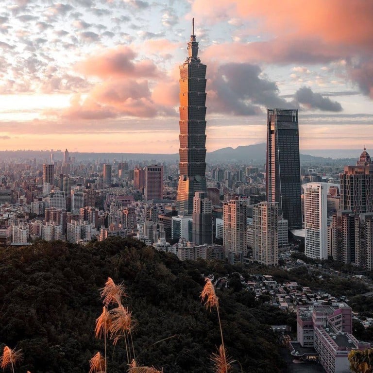 Planning a trip to Taiwan but hoping to go beyond the tourist traps? Check out these world-class recommendations, from Moonrock’s locally inspired cocktails to CMP Village’s gorgeous glamping tents. Photo: @taipeitravels/Instagram