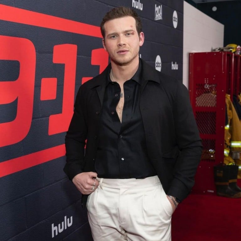 Oliver Stark has clapped back at viewers hating on his 9-1-1 character’s kiss with another man. Photo: @oliverstarkk/Instagram