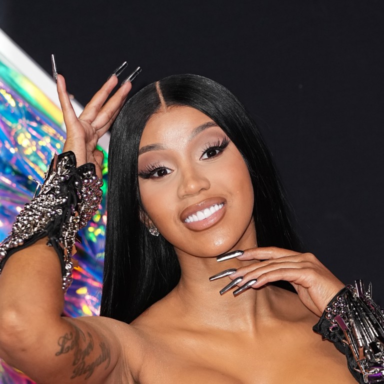 The likes of Cardi B, Jojo Siwa, Hilary Duff and Doja Cat have spent big on veneers to get the smile they want and they are happy to show off their now-gleaming teeth. Photo: Getty Images