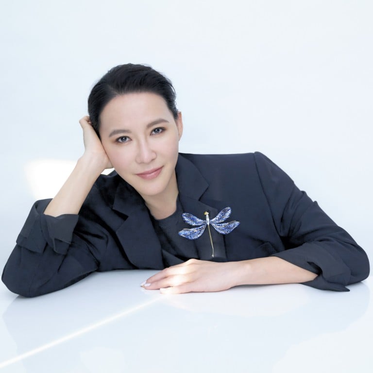 Cindy Chao wears a Dragonfly Brooch from
her eponymous brand. Photo: Chiang Ming Shih