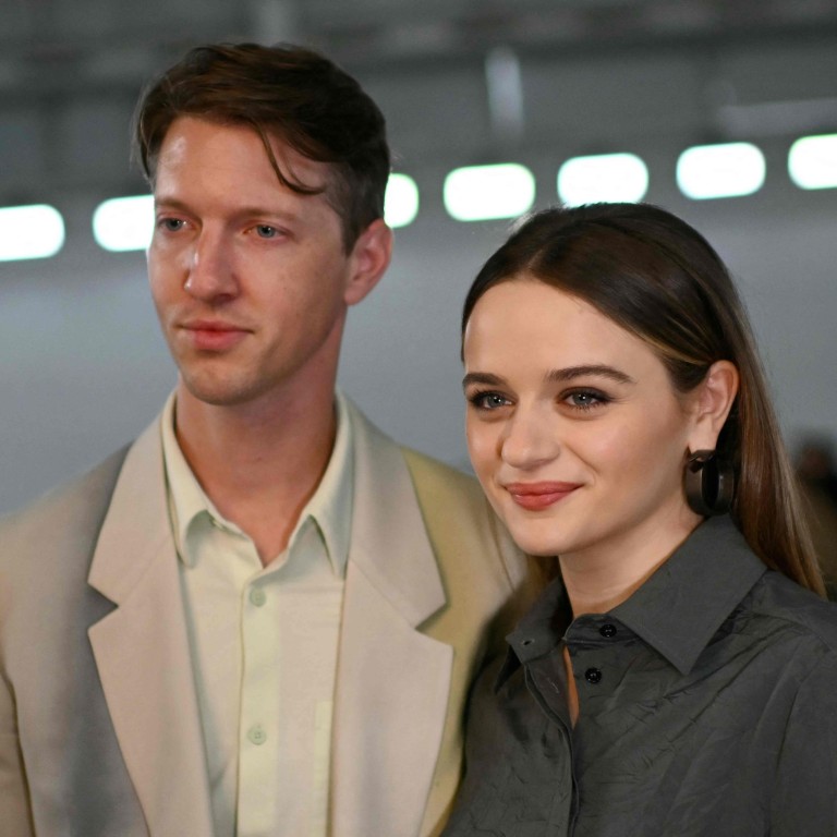 US actress Joey King and her husband Steven Piet before the start of the Max Mara collection show at Milan’s Fashion Week womenswear spring/summer 2025, on September 19, in Milan. Photo: AFP